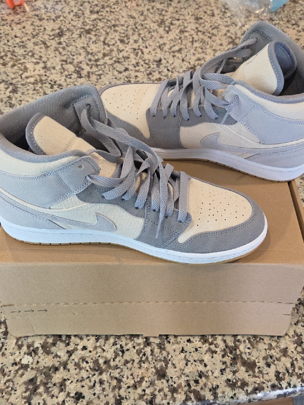 Nike Air Jordan Mid Coconut Cream Sneakers In Mint Condition. - Picture 6 of 6